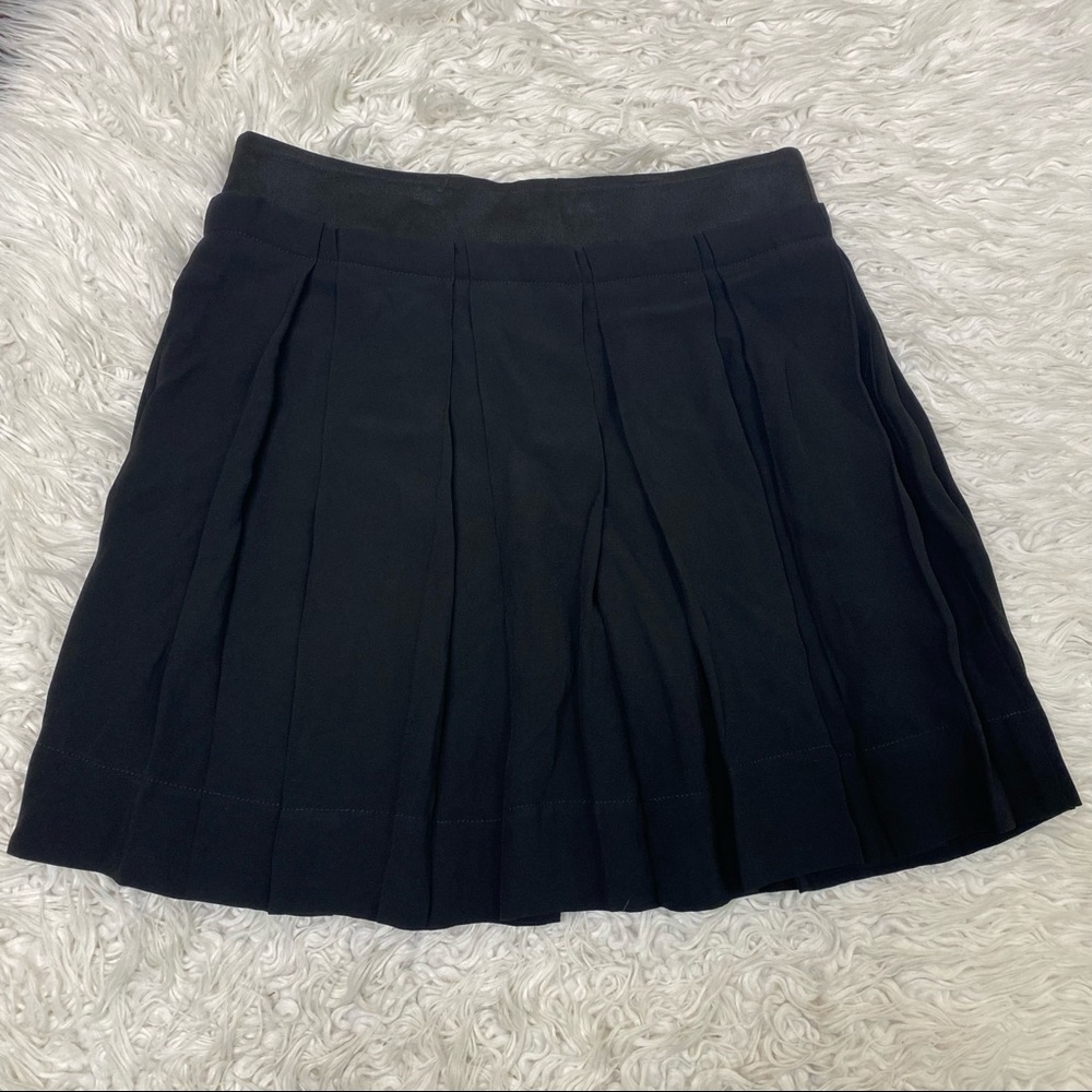 See By Chloe Pleated Crepe Mini Skirt in Black - Picture 6 of 6